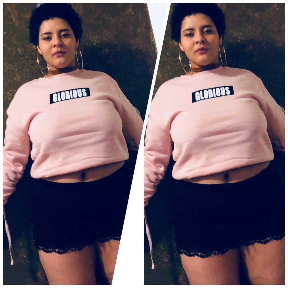 Hi Queens 👑 - Picture 3 of 4